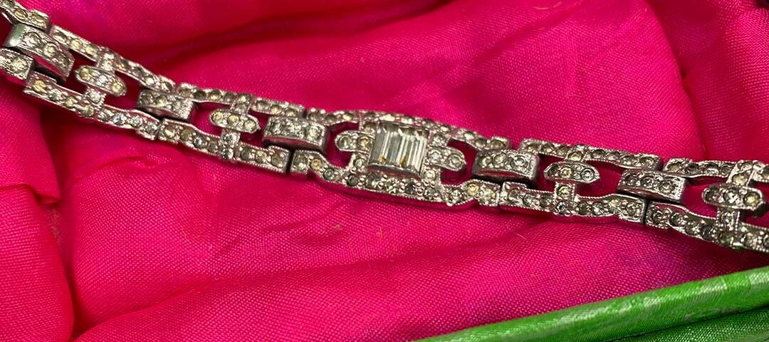 Deco rhinestone bracelet