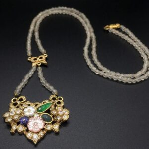 1928-Faceted-Crystal-with-molded-Floral-Stones-rhinestone-Pendant-3.jpg