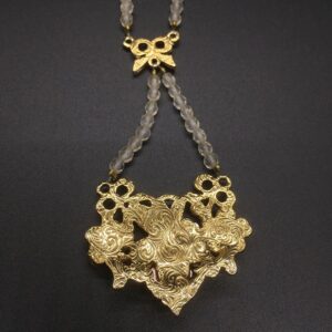 1928-Faceted-Crystal-with-molded-Floral-Stones-rhinestone-Pendant-5.jpg