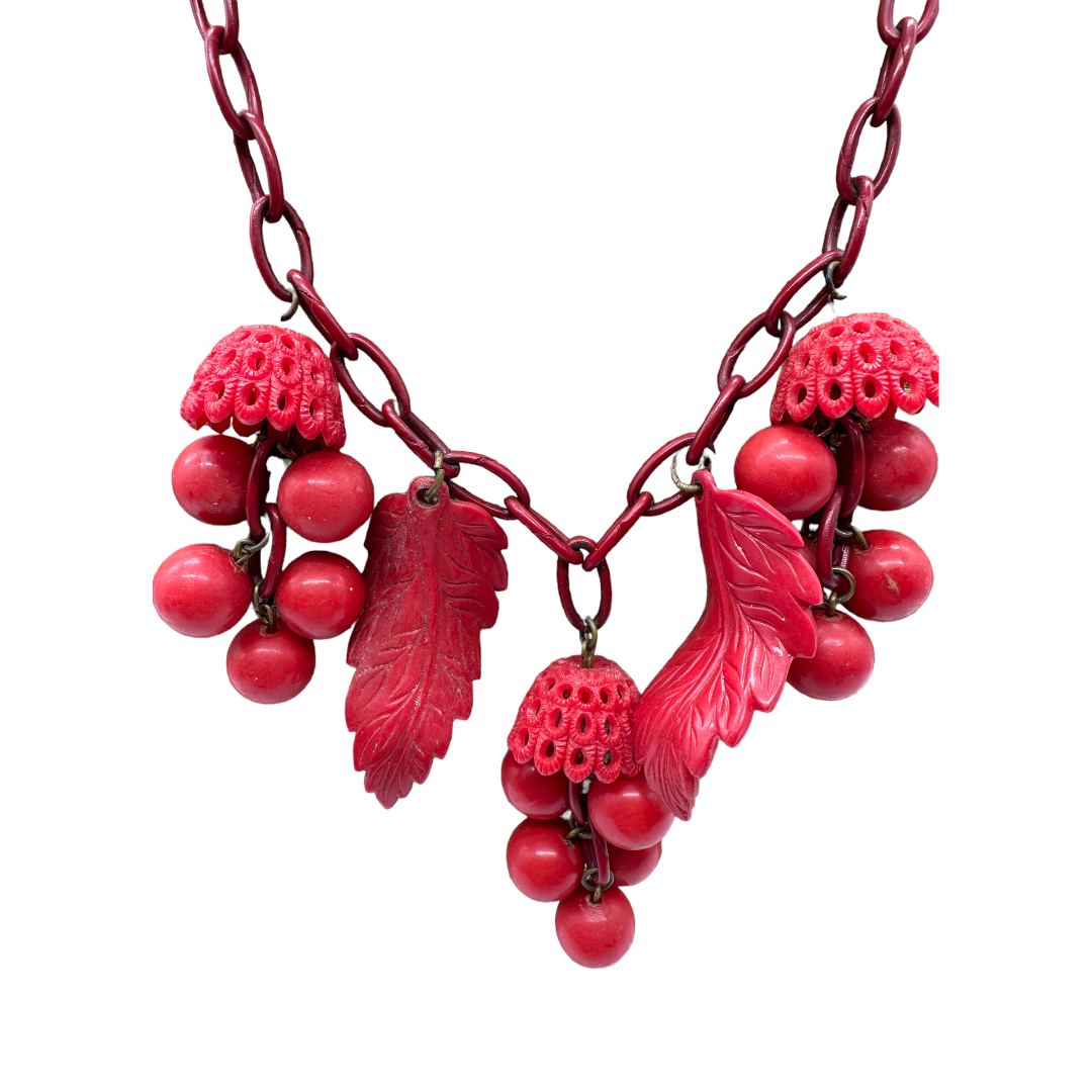 1930s-red-celluloid-necklace3.jpg