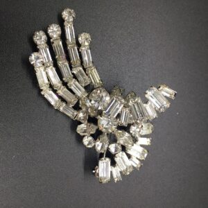 1950s-Vintage-Rhinestone-Pin-that-Swivels-or-Rotates-2.jpg