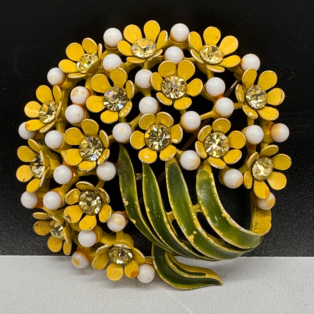 1960s Enamel Flower Brooch