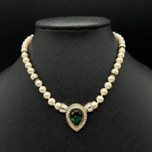 1980s-S.A.L.-Pearl-and-Rhinestone-Collar-Necklace.jpg