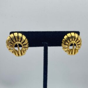 1980s-pierced-tailored-earrings2.jpg