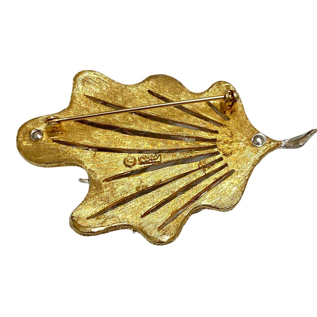 Coro-Coral-Branch-and-Leaf-Brooch-Set.jpg