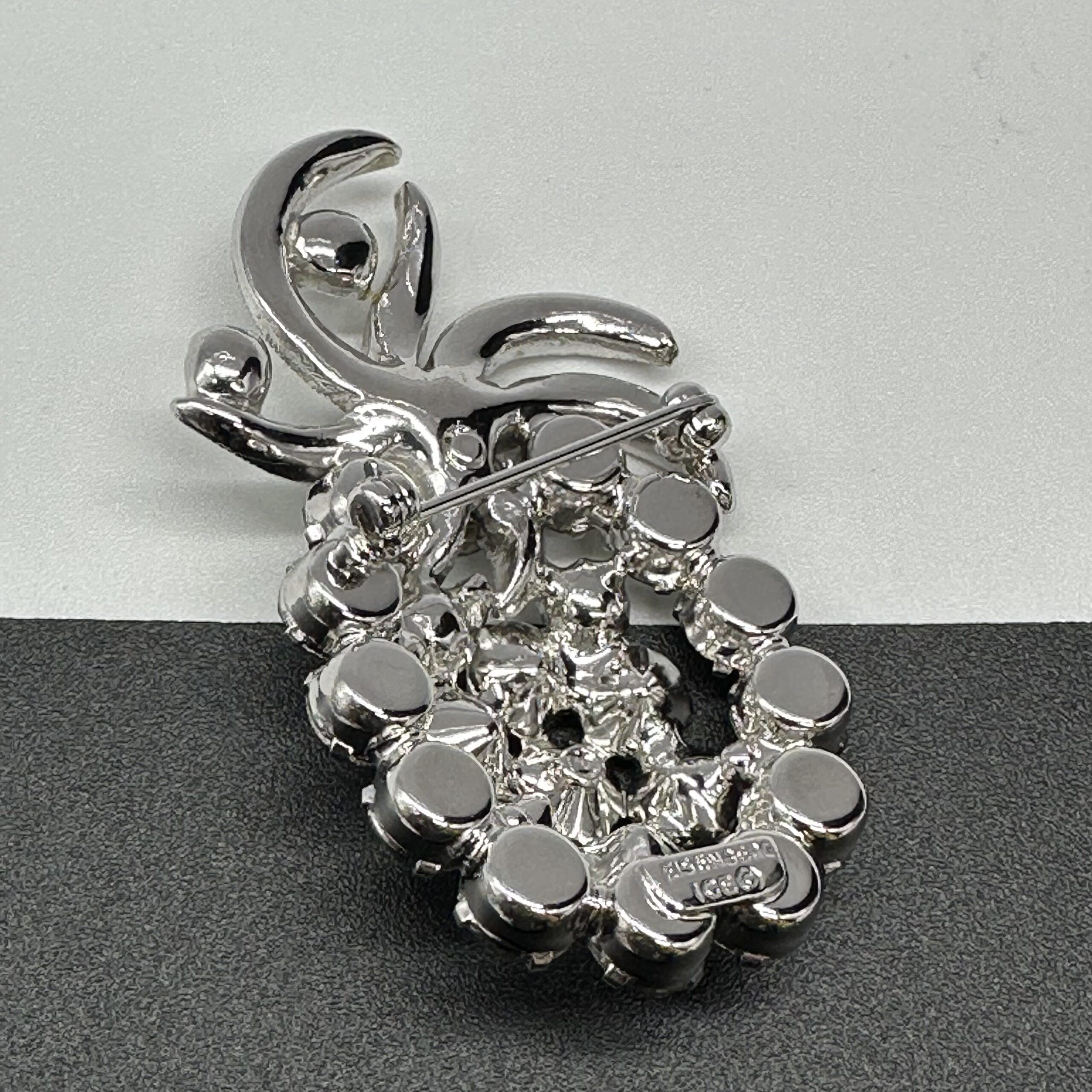 Exquisite-Eisenberg-Rhinestone-Pin-Brooch-3-scaled-1.jpg
