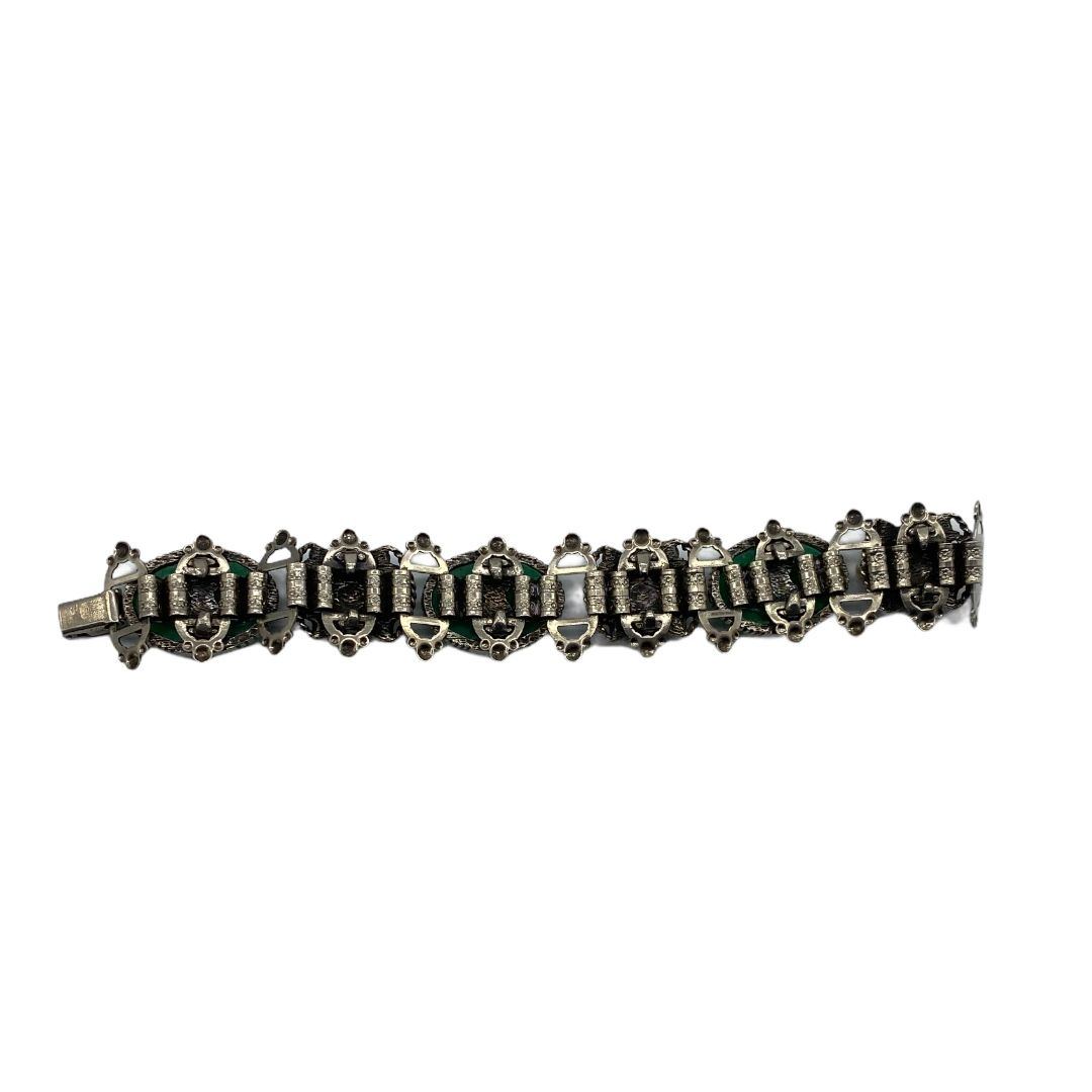 Faux-Carved-Jade-Flexible-Link-Bracelet2.jpg