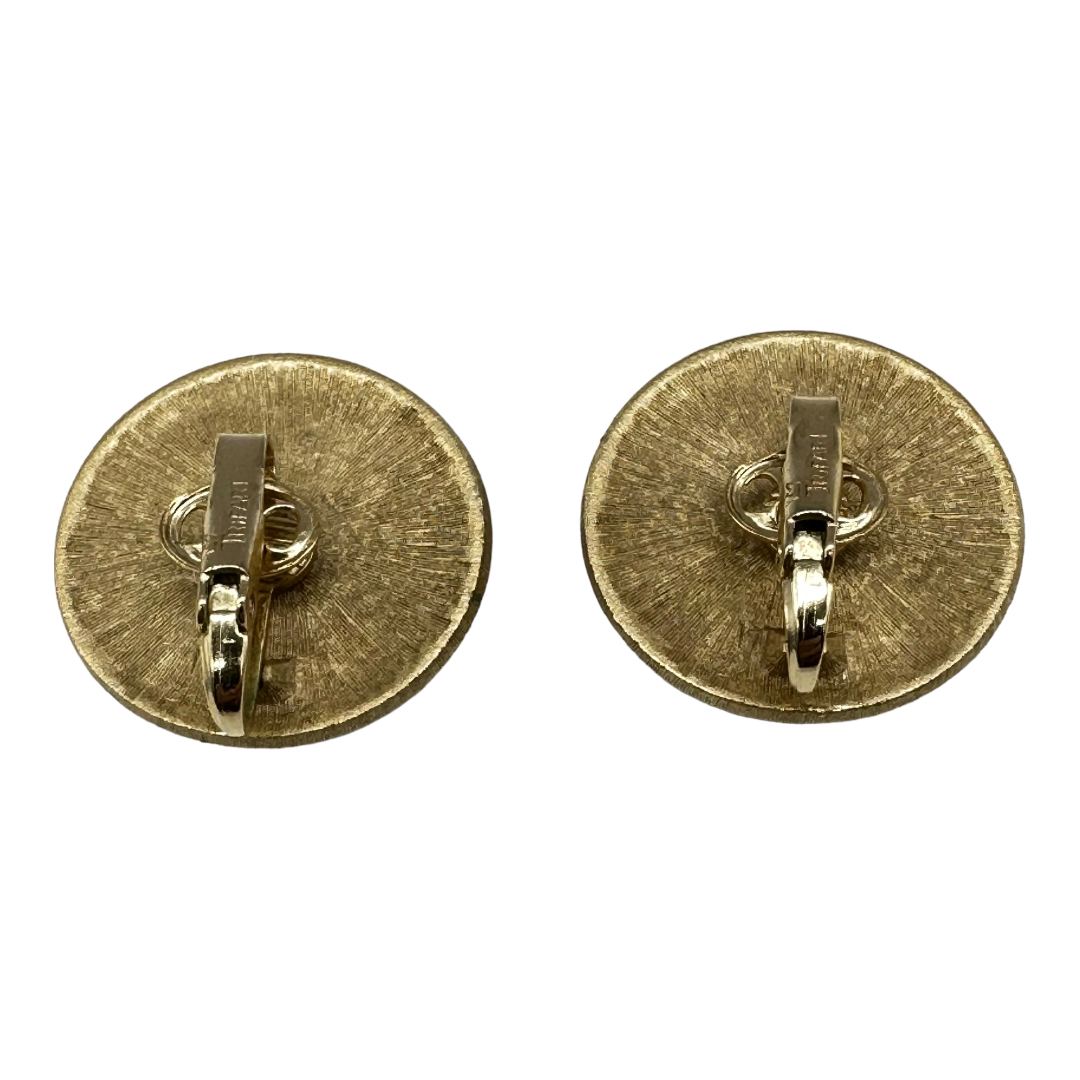 Faux-Pearl-Trifari-Button-Earrings3.jpg