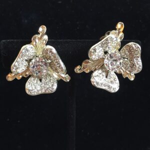 Floral-Rhinestone-Earrings-3.jpg