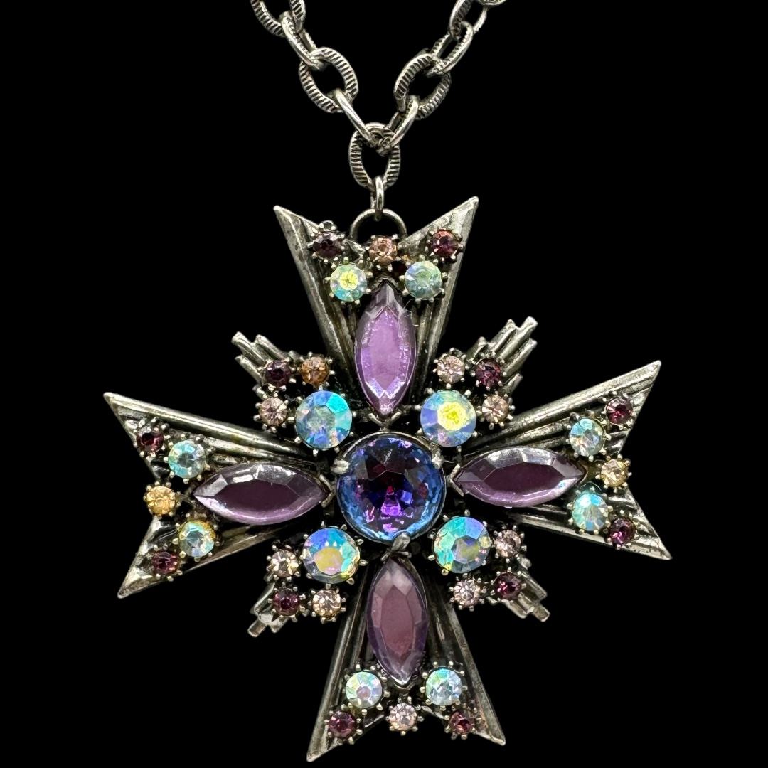 Florenza-Maltese-Cross-Pendant-Necklace3.jpg
