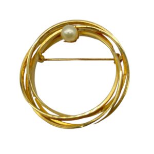 Genuine-Pearl-Circle-Pin-scaled-e1684343835505.jpg