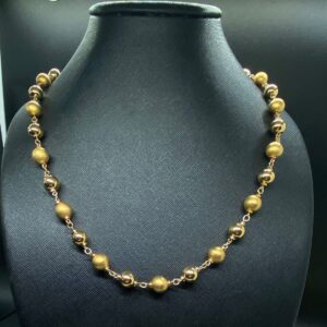 Gold-Tone-Smooth-and-Texture-Bead-Collar-Necklace-1-e1625348705169.jpg