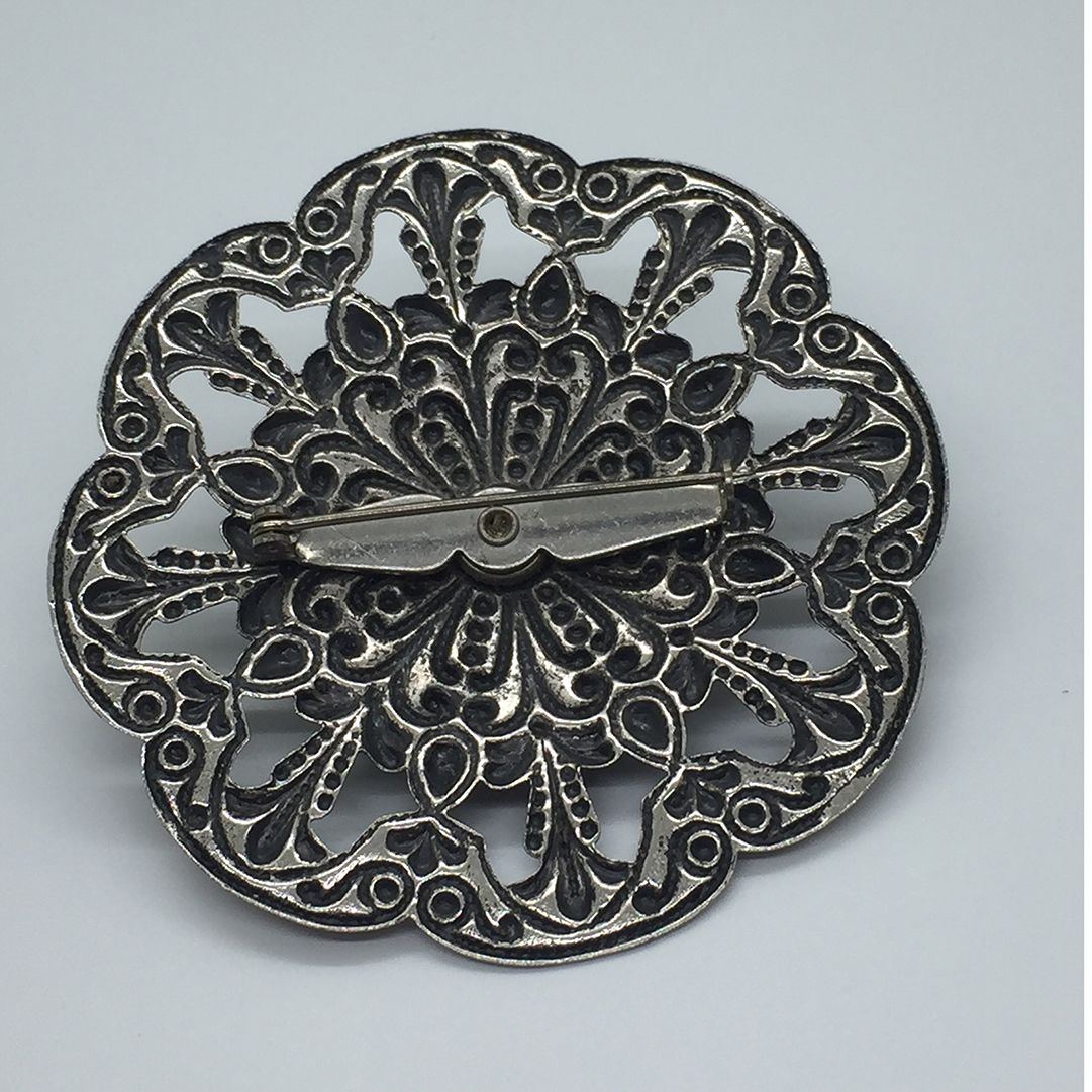 Huge-vintage-Southwestern-style-Brooch-3.jpg
