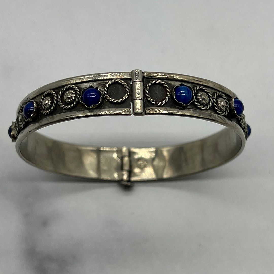Italian-silver-faux-lapis-bangle-bracelet3.jpg