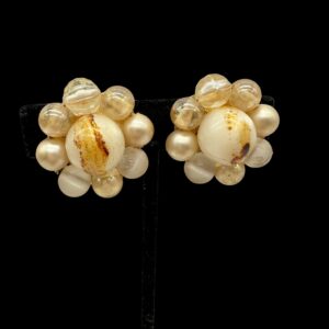 Karu-Arke-Cluster-EarringS-scaled-1.jpg