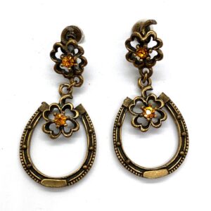 Late-1940s-Victorian-Revival-Horseshoe-Screwback-Earrings-2-e1625353138403.jpg