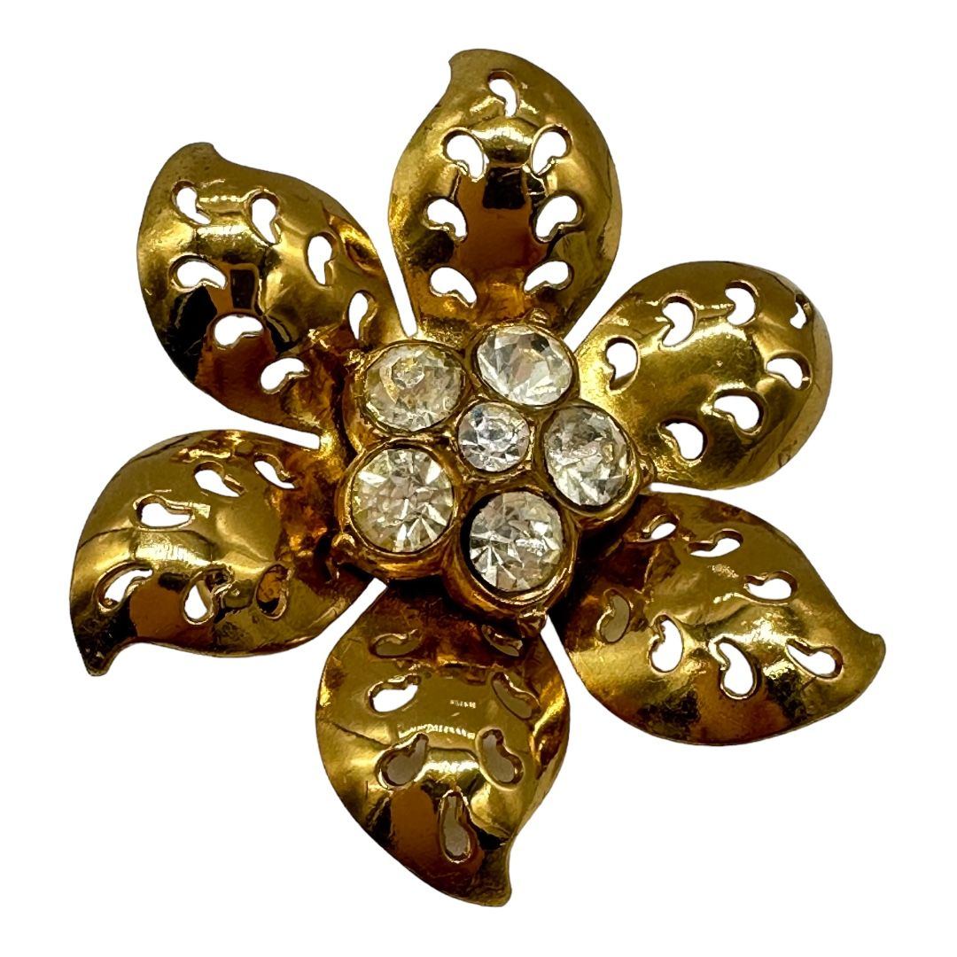 Lovely Coro Rhinestone Flower Pin