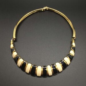 Mod-Vintage-c.-Mid-1970s-Enamel-Collar-Necklace3.jpg