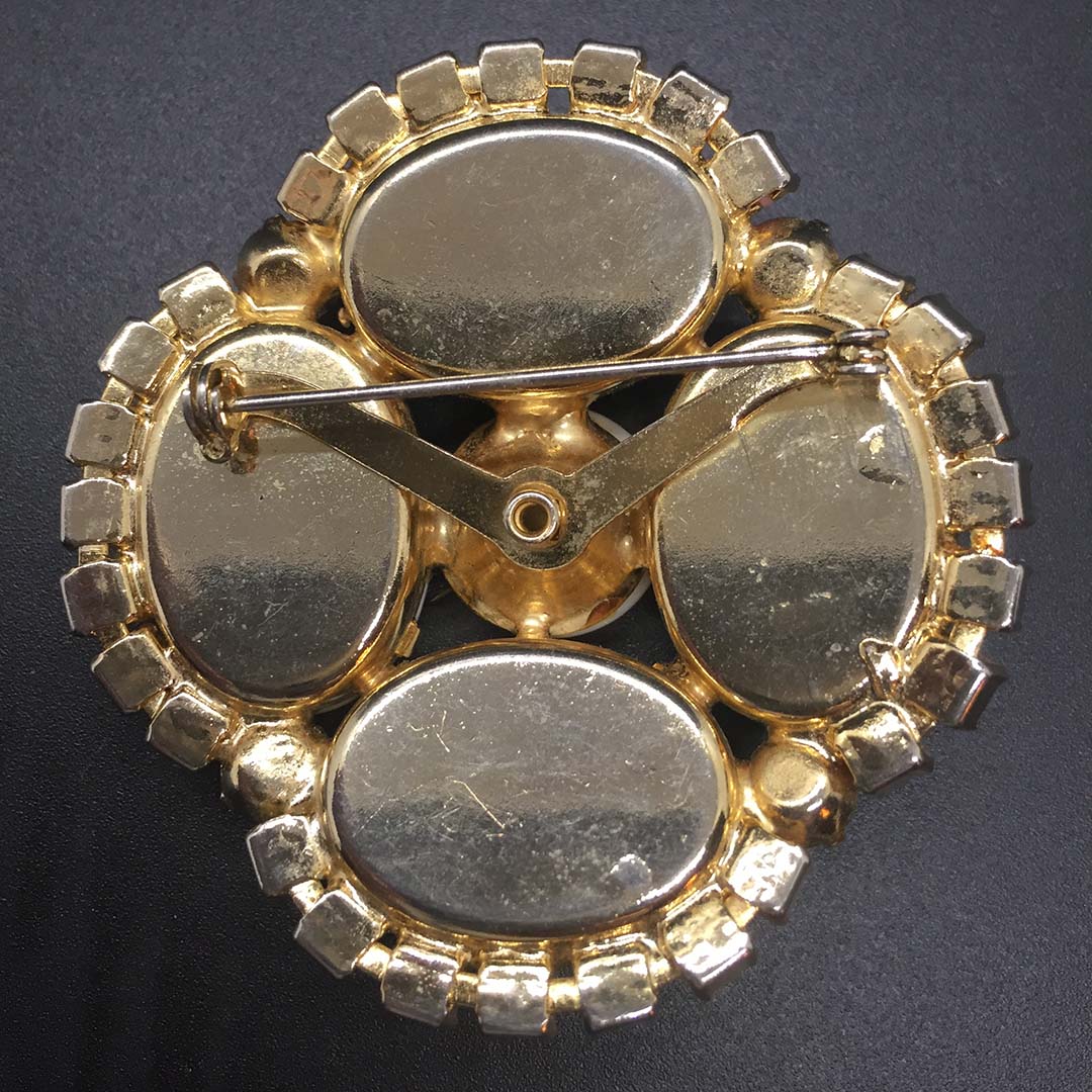 Rhinestone-Brooch-with-Luscious-Large-Oval-Milkglass-Cabochons3.jpg