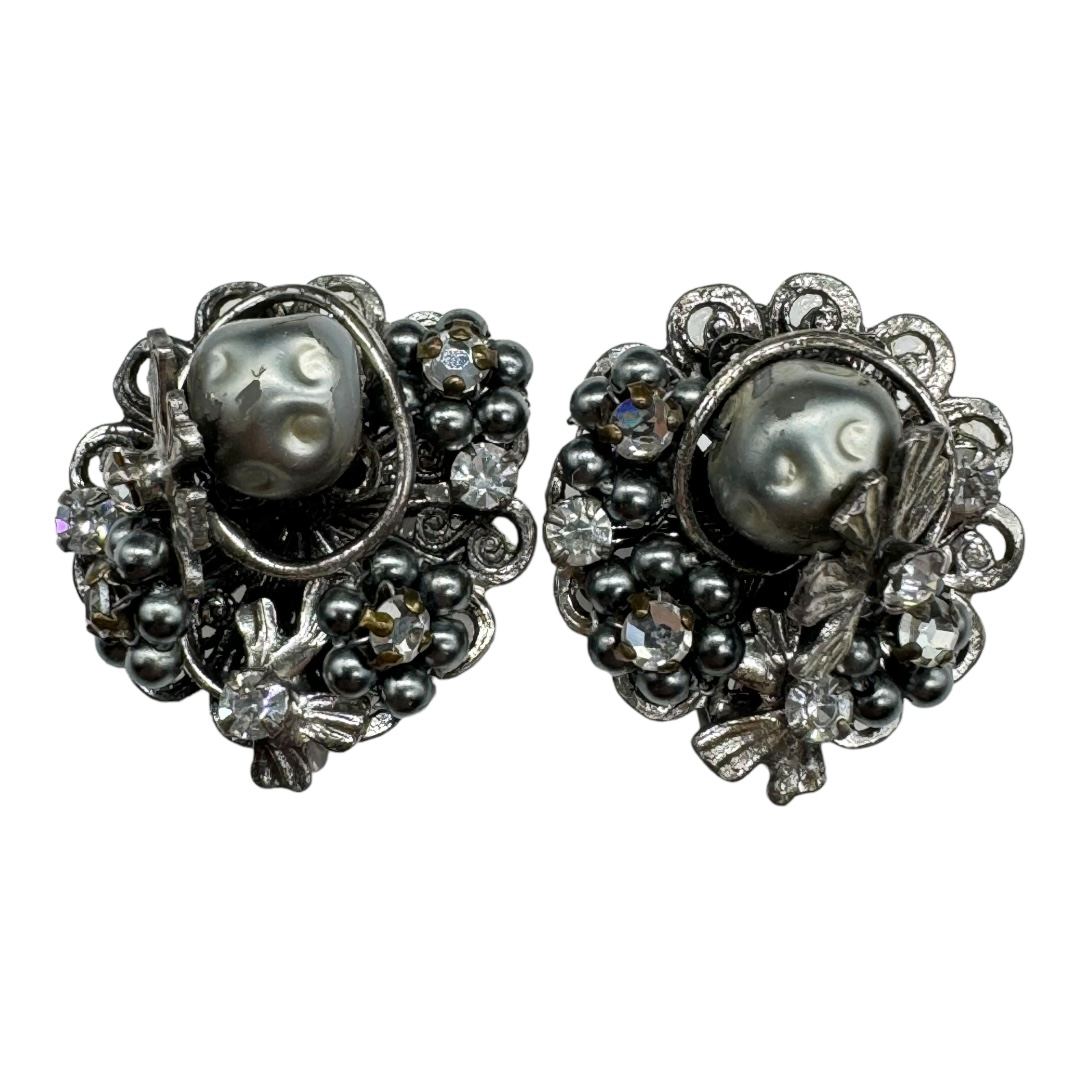 Robert Filigree Gun Metal Color Floral Earrings