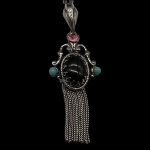 Selro-style-pendant-necklace3.jpg