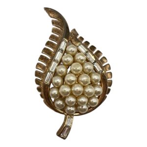 Trifari-Leaf-Brooch-with-Faux-Pearls-and-Rhinestone-Baguettes.jpg