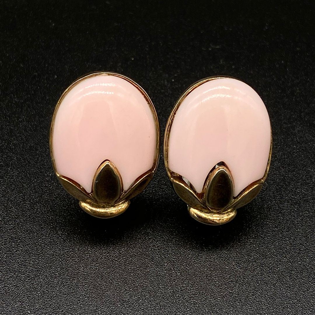 Trifari 1950s Pink Cabochon Earrings