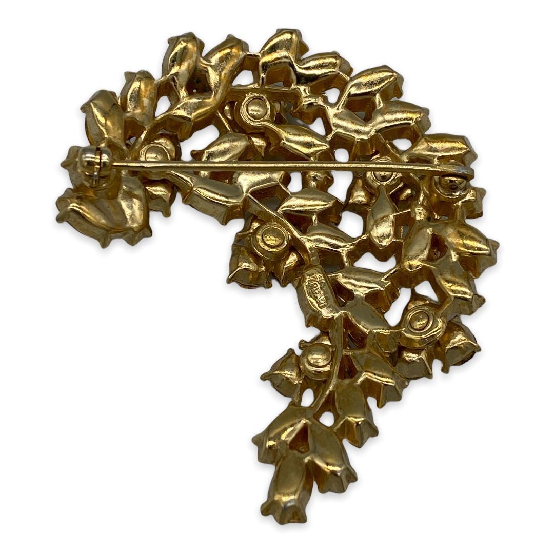 Trifari-Rhinestone-Brooch3.jpg