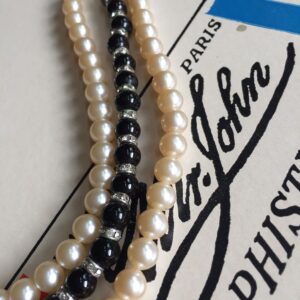 Trifari-faux-pearl-rondell-and-black-bead-triple-strand-necklace-2.jpg