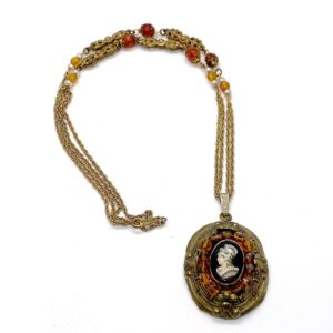 Victorian-Revival-Pendant-Necklace-with-Faux-Roman-Grecian-Cameo-Motif-2.jpg