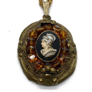 Victorian-Revival-Pendant-Necklace-with-Faux-Roman-Grecian-Cameo-Motif-4.jpg