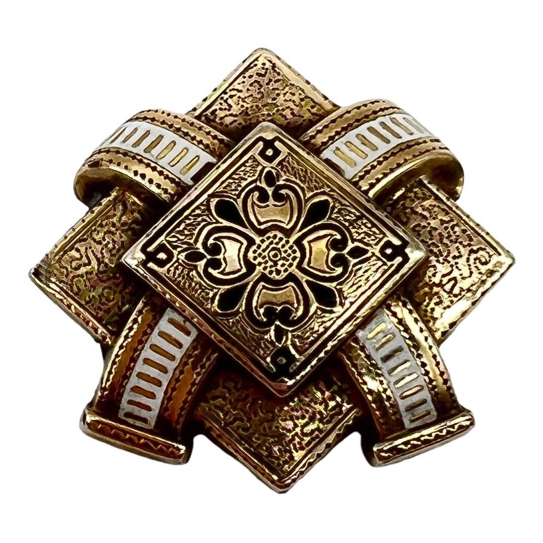 Victorian Taille d'epargne Pin