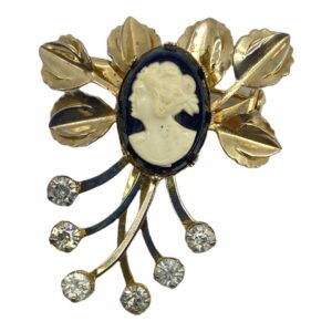 Vintage-1940s-Victorian-Revival-Pin-Pendant.jpg