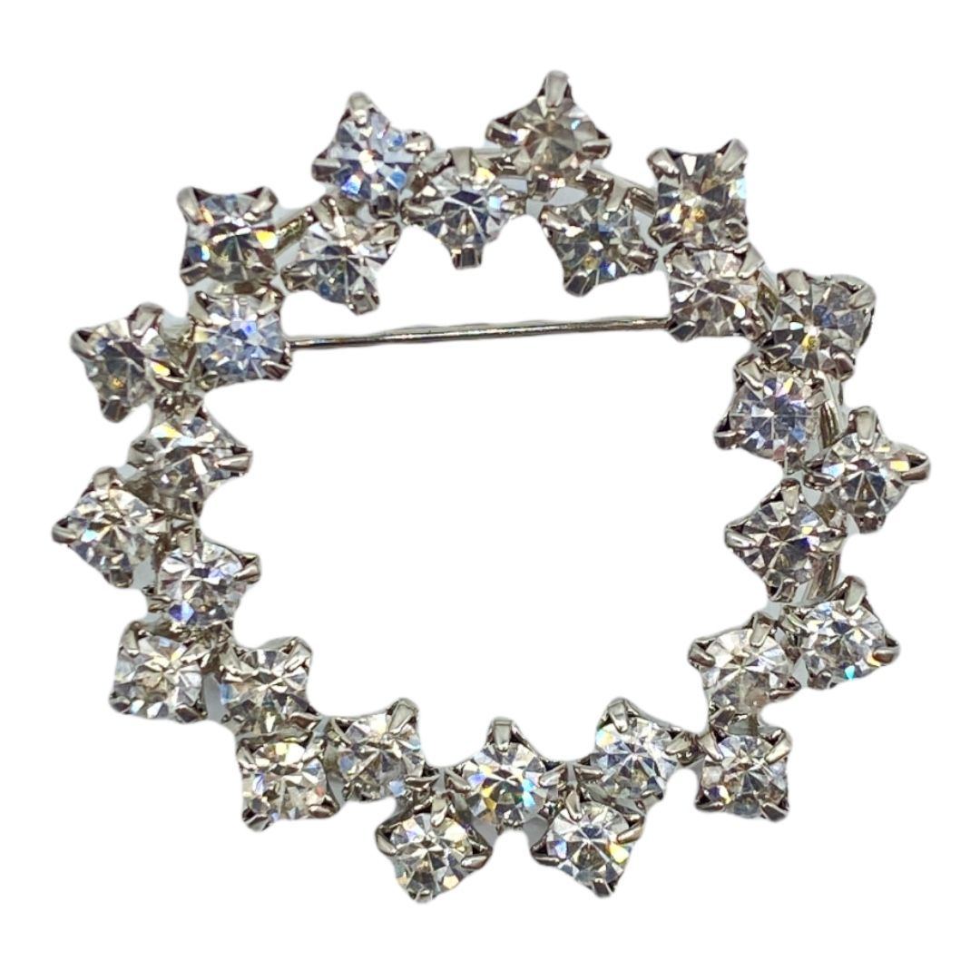 Beautiful Vintage 1950s Rhinestone Circle Pin