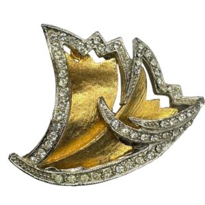 Vintage-1960s-Stylized-Streamer-Brooch.jpg