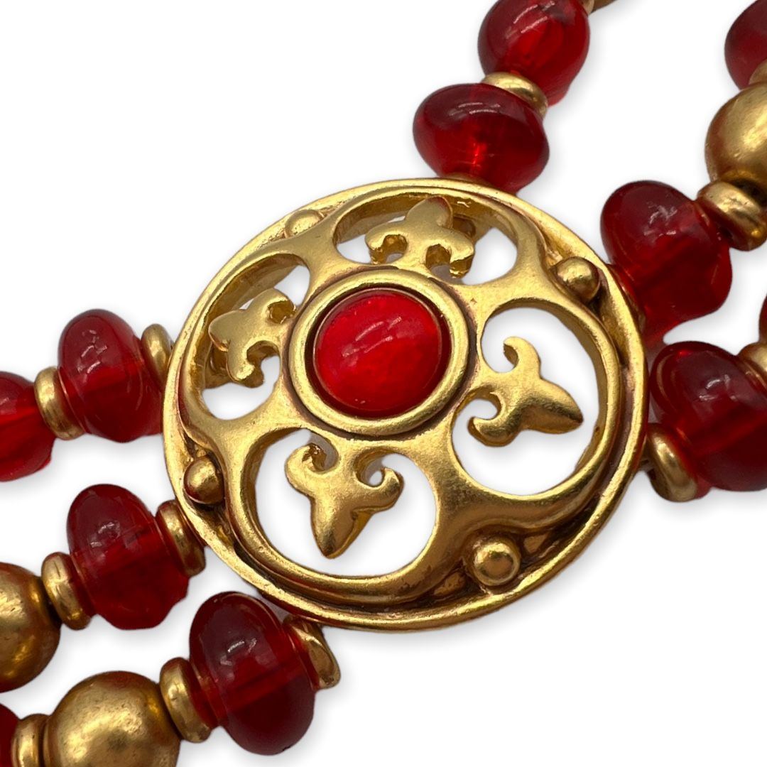 Vintage-1980s-Red-Lucite-Collar-Necklace2.jpg