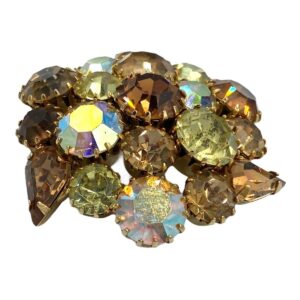 Vintage-Amber-Aurora-Borealis-Rhinestone-Brooch-4-e1625349513760.jpg