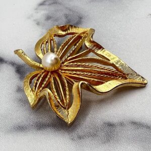Vintage-Faux-Pearl-Figural-Leaf-Brooch.jpg