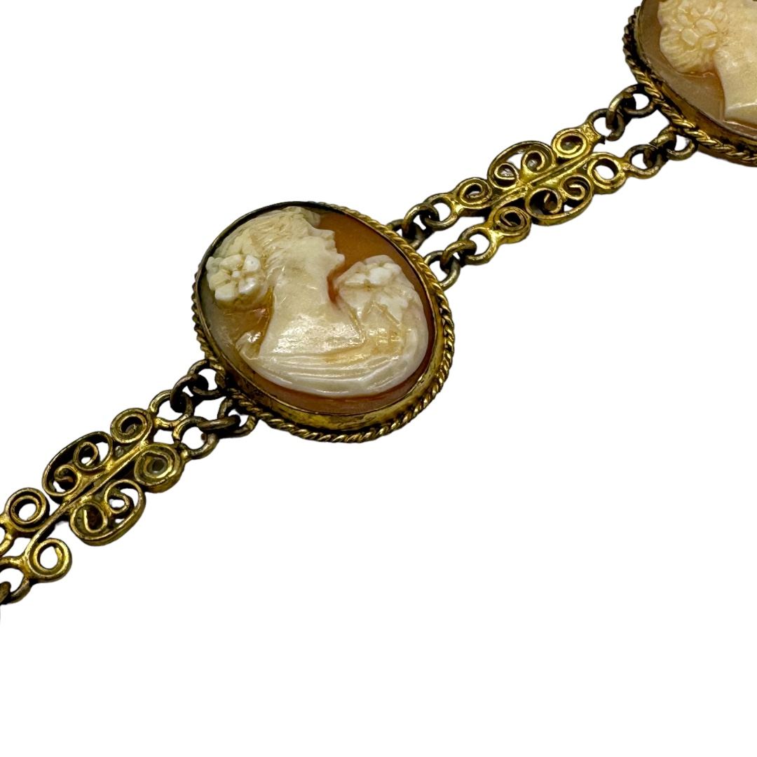 Vintage-Flexible-Link-Cameo-Bracelet2.jpg