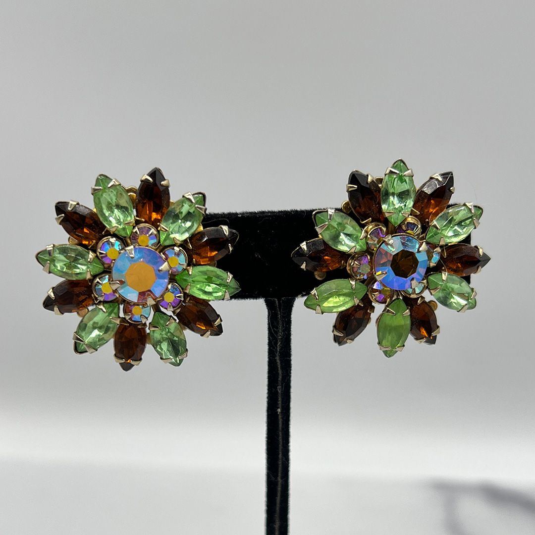 Vintage-Green-Purple-Swedged-Rhinestone-Earrings3.jpg