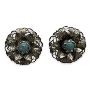Vintage-Late-1940s-Floral-Screwback-Earrings.jpg