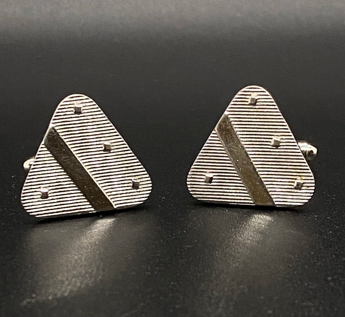 Vintage Silver tone Triangular-shaped Cuff links with Stars and Stripes Motif