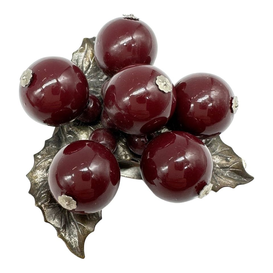 Vintage Berry Dress Clip
