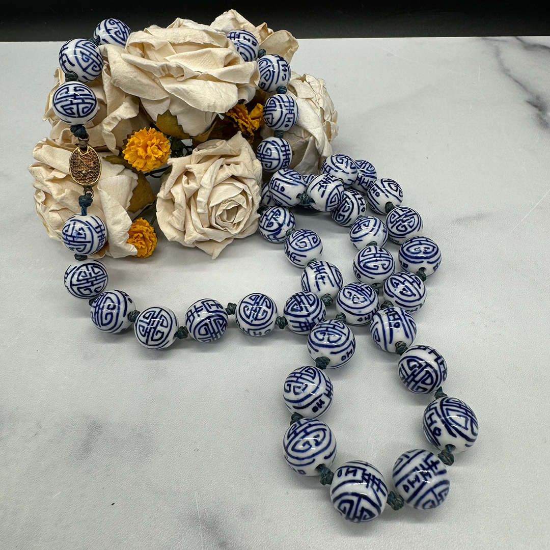 chinese-export-porcelain-bead-necklace5.jpg