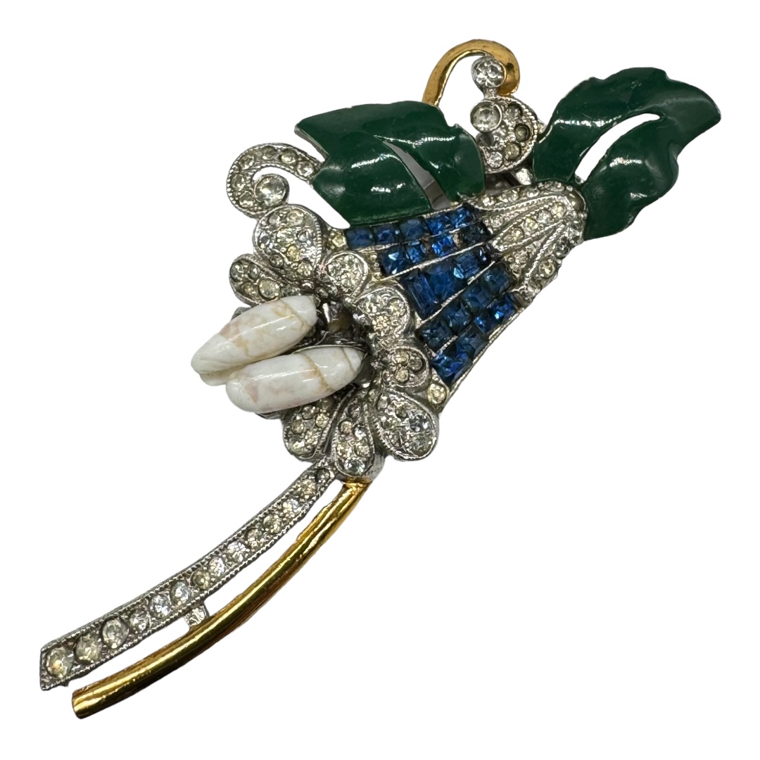 Beautiful 1939 Coro Bellflower Duette Clip