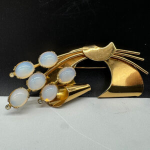 coro-sterling-silver-floral-moonstone-spray2.jpg
