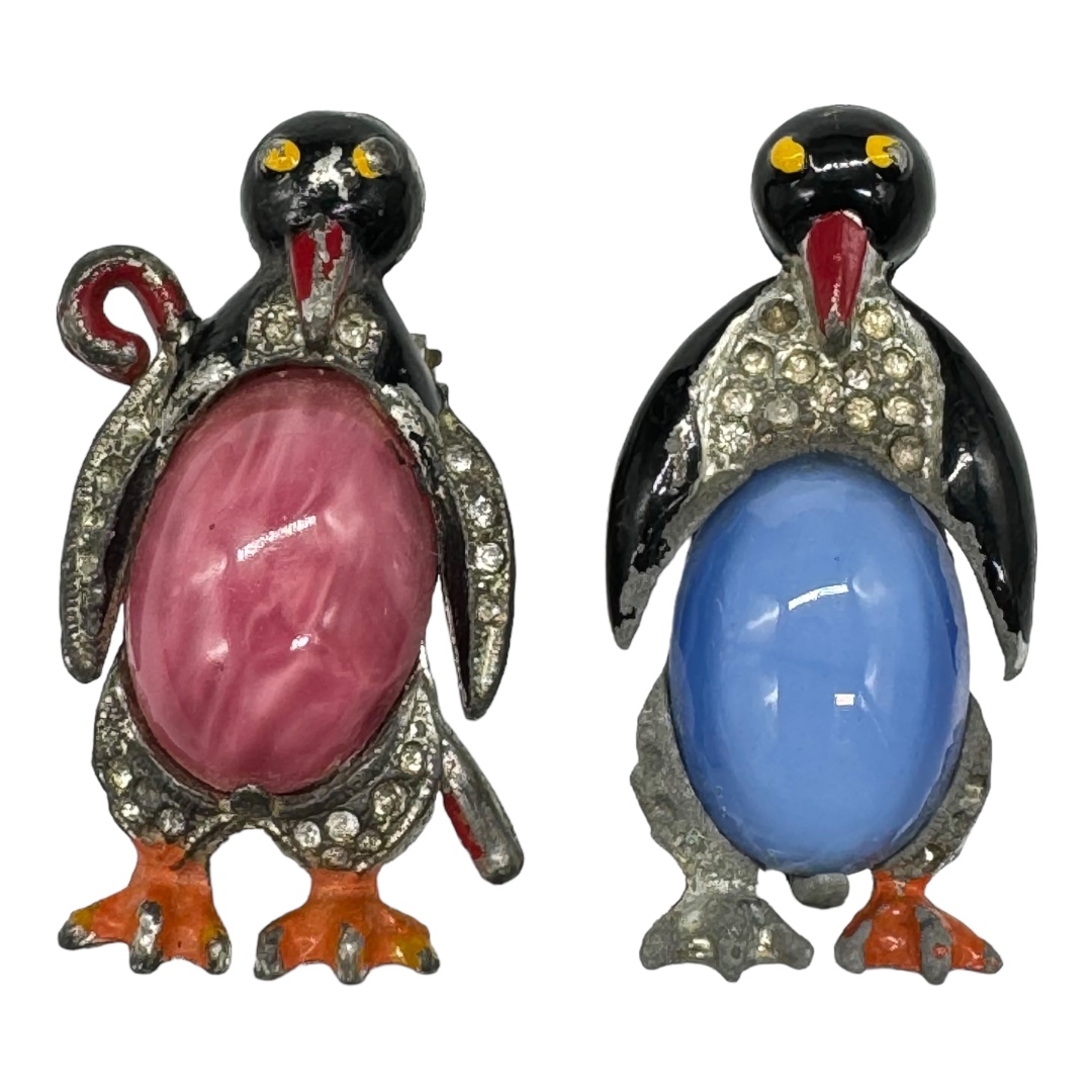 Fabulous Pair of Vintage Penguin Fur Clips