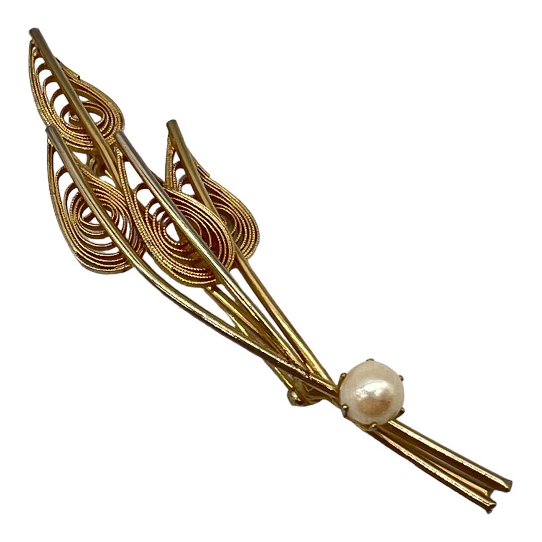 Figural Cattail Pin With Genuine Pearl