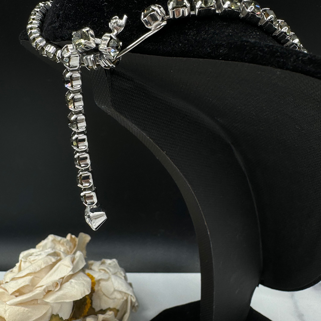 hattie-carnegie-silver-tone-gray-and-clear-rhinestone-5.jpg