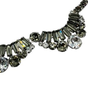 hattie-carnegie-silver-tone-gray-and-clear-rhinestone-necklace7.jpg
